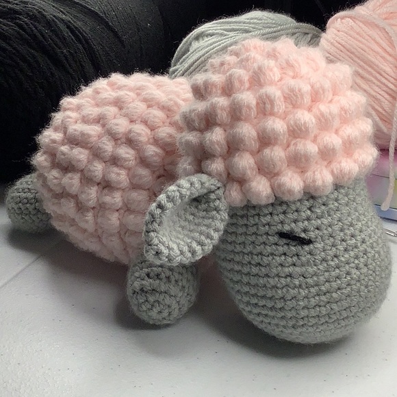 Handmade sleeping sheep Amigurumi in pink and gray crochet bobble stitch sheep - Picture 2 of 4